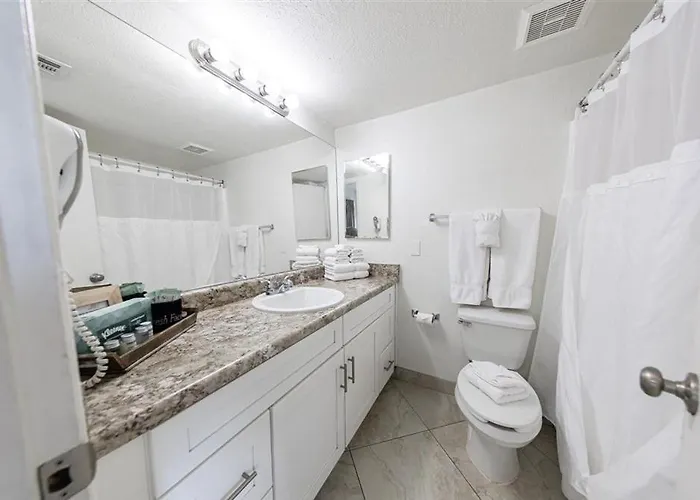 101 -fully Furnished 1br Suite-prime Location Apartament